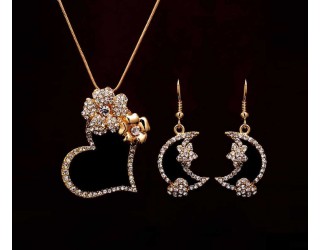 Ladies Luxurious Jewelery Item